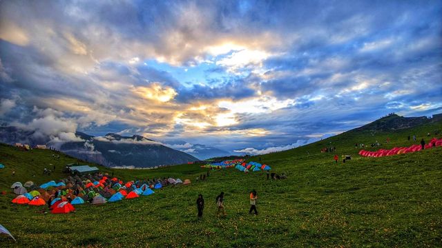 這波九頂山賺麻了