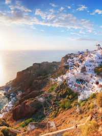 🌞 Enchanting Santorini: Top Must-Visit Spots Revealed 🌊