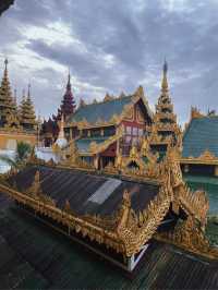 One of the three major ancient monuments in Southeast Asia 🌟 The symbol of Myanmar - Yangon's Great Golden Pagoda