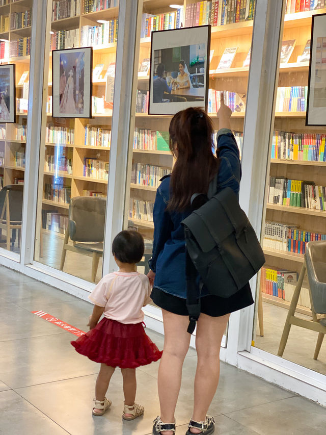 任丘｜十八線縣城竟然還藏著這樣的書店