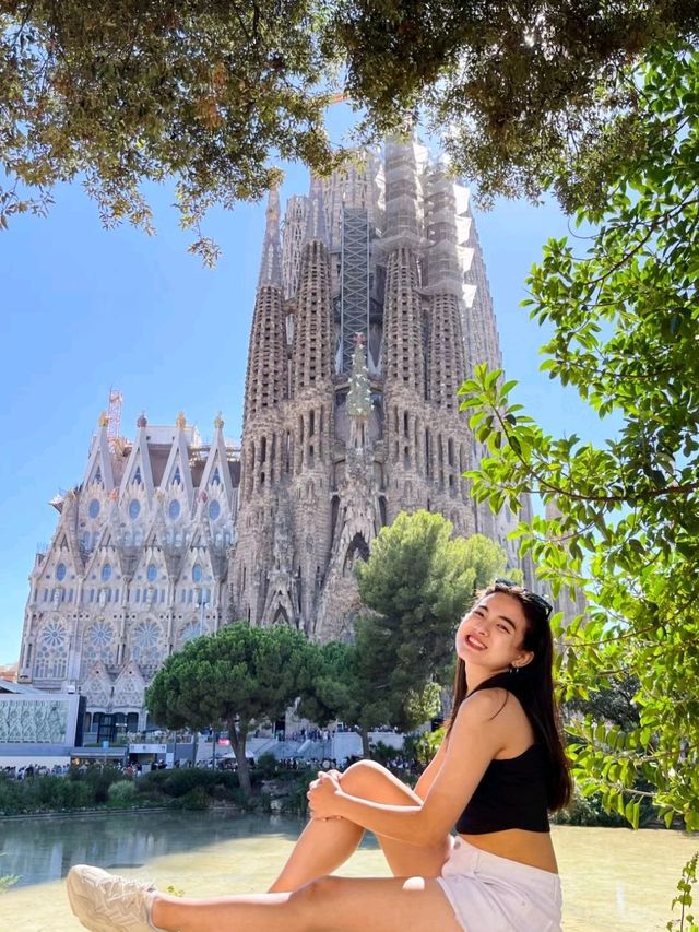 Sagrada Familia in Spain is a Vibe❤️💥