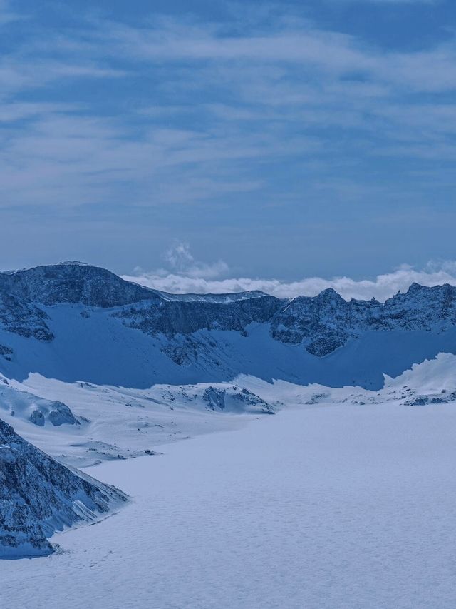 長白山和平滑雪場：冬日運動的理想之選。