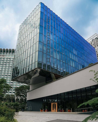 The Standard Singapore
