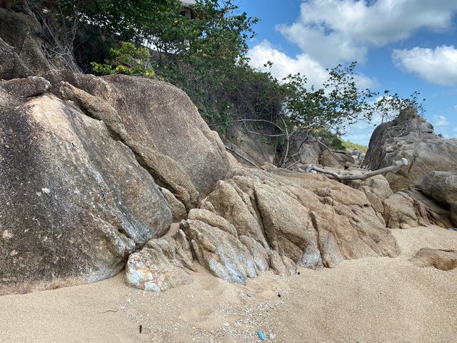 蘇梅島珊瑚崖海灘度假村Coral Cliff Beach Resort   評分：推薦指數五顆星