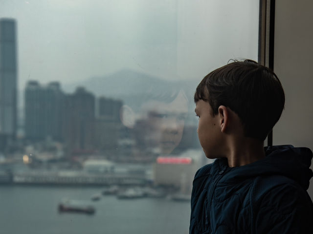 46 Floors Up - FREE View of Hong Kong!