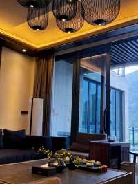 韶關乳源藍山源嶺南東方溫泉酒店，溫泉酒店天花板，超級享受體驗