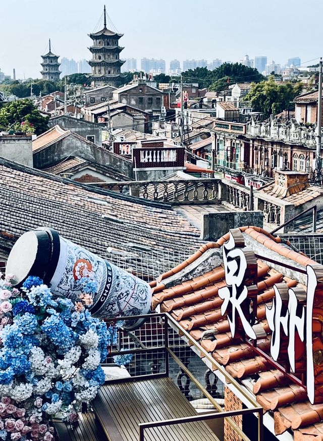 𝐐𝐮𝐚𝐧𝐙𝐡𝐨𝐮泉州｜「半城煙火半城仙」