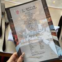 🦞珠海最美池畔Brunch！人均199實現和牛龍蝦自由！！