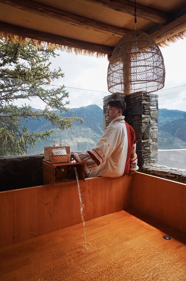 川西雲端神仙局！四姑娘山·天空之城懸崖酒店，太靚啦！