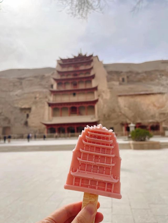 敦煌莫高窟｜闖入千年佛國秘境！