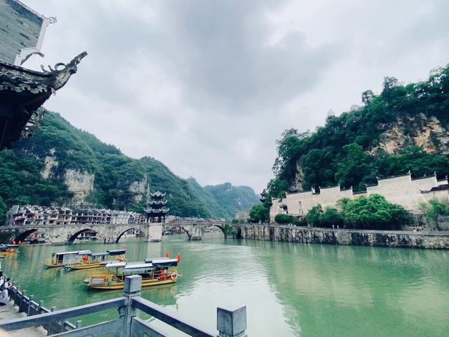 【標題】 貴陽周邊2日遊｜古鎮控必打卡！一天穿越軍事要塞，一天漫步水墨山城【正文】
沒有哪個文藝青