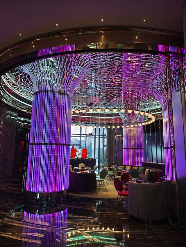高級感拉滿的潮人酒吧|西安W酒店 高級感拉滿的潮人酒吧|西安W酒店