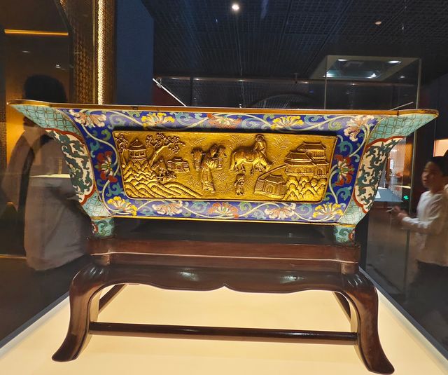 上海博物館（人民廣場館）的掐絲琺瑯美到窒息