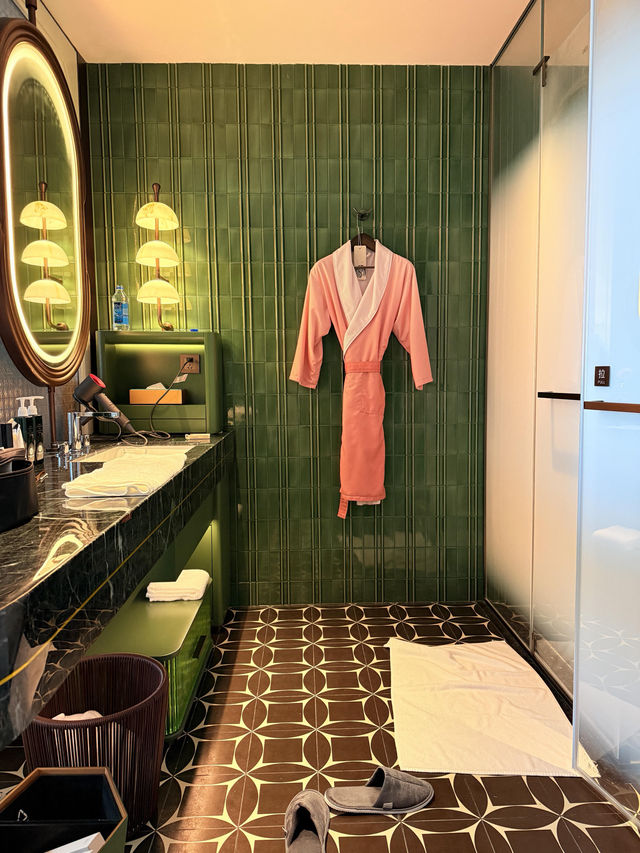 英迪格酒店把「交子文化」搬進CBD，宋韻與摩登雙封神