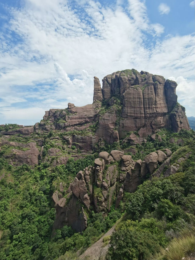 江西藏瘋了！徐霞客盛讚的丹霞秘境！此生必看
