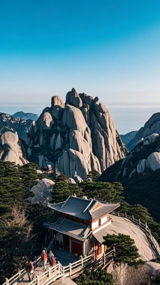 4 Days 3 Nights Travel Guide for Huayin City, Xianyang: Climb to the Peak of Mount Hua, Savor Guanzhong Flavors, Budget 50