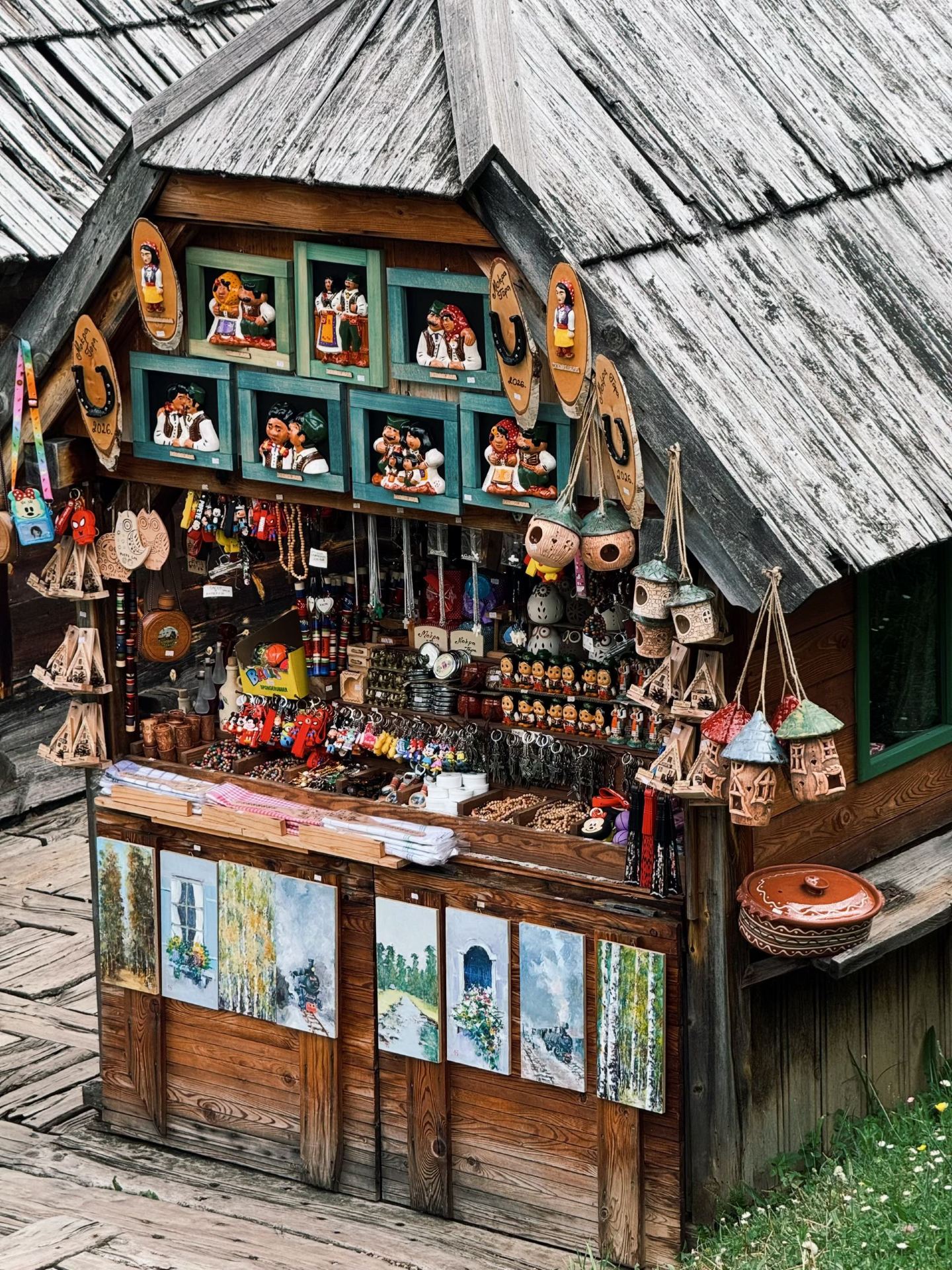 Hành trình 8 ngày đến Serbia và các quốc gia khác