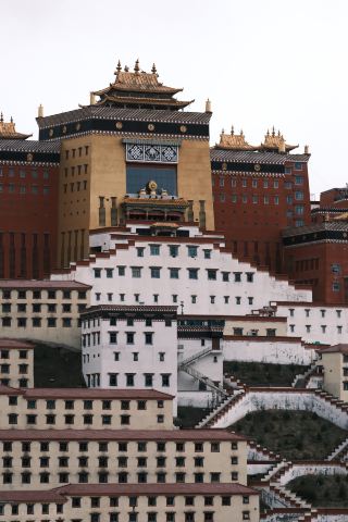 Kathok Monastery | Nyingma Buddhist kingdom over 4,000 meters above sea level in the snow region