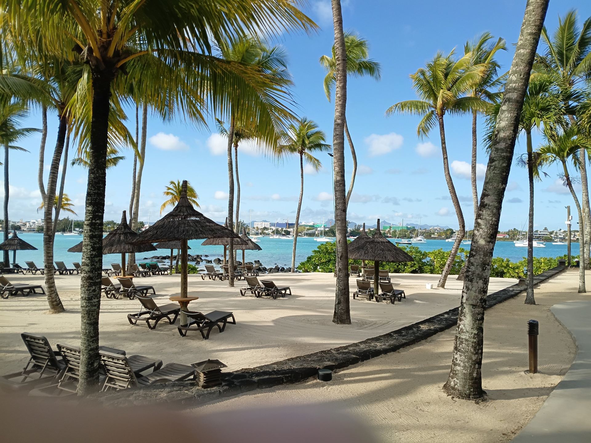 Warm Welcome and Memorable Experiences at Mauricia