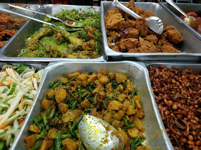 THE BEST MALAY 'KAMPUNG' DISHES!