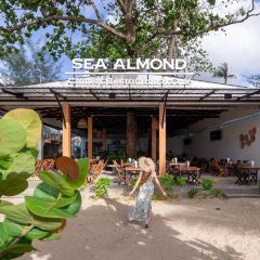Sea Almond Chilled Restaurant & Cafe User Photo