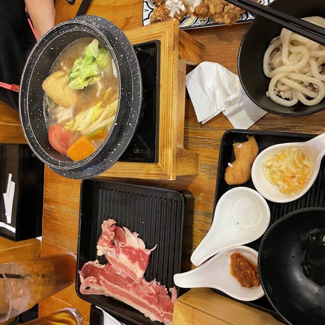 天氣凍嘆返個🇯🇵沖繩日式火鍋😋 天氣凍嘆返個🇯🇵沖繩日式火鍋😋