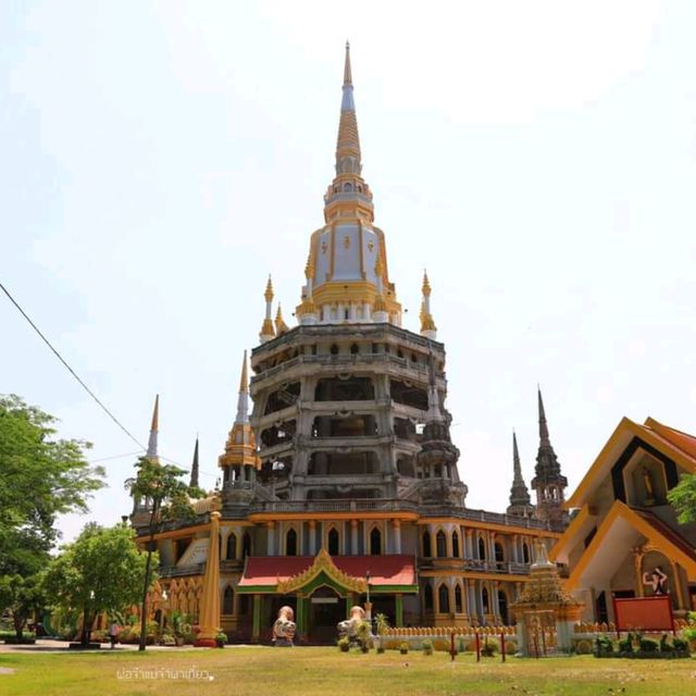 วัดถ้ำเสือ จังหวัดกระบี่