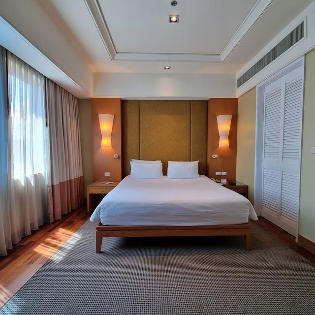 Centara Hotel