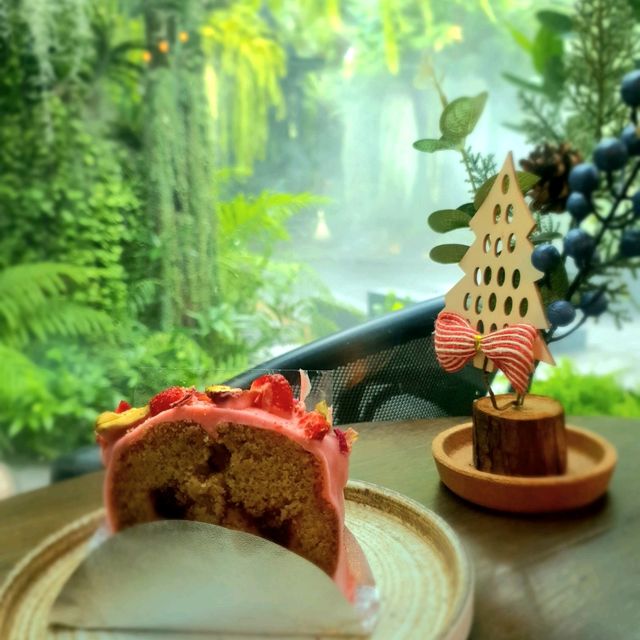 จิบกาแฟในสวนป่ากลางเมืองทองธานี