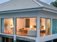 Rimtalay Resort Koh Larn ที่พักริมทะเลเกาะล้าน