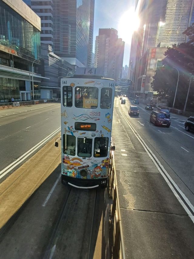 下班後最美夕照！中環~ 灣仔，浪漫電車遊！