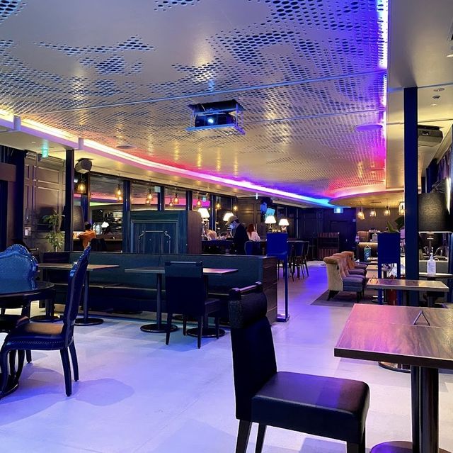 《大阪》駅直結&Happy HourありのHotel🍷