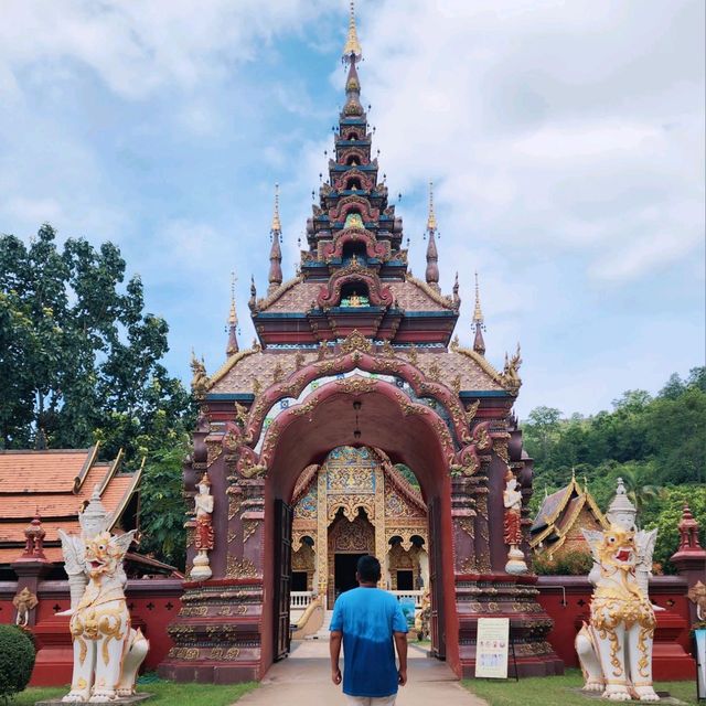 โลหะปราสาท​แห่งที่​ 4  ของโลก