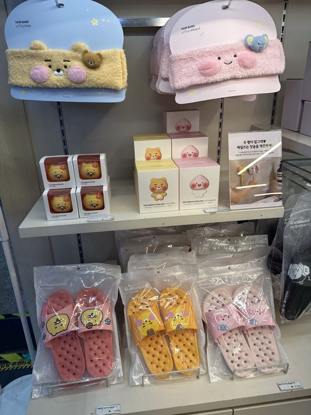 ソウルの龍山駅のカカオフレンズショップ