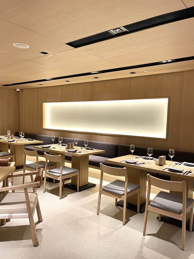 香港灣仔酒店超值午巿套餐-TANGRAM