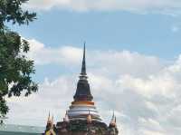 ไหว้พระพุทธชินราช หรือพระใหญ่ จังหวัดพิษณุโลก