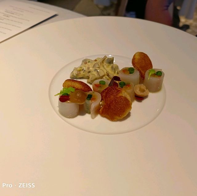 Taïrroir態芮，燈光美氣氛佳的米其林二星餐廳
