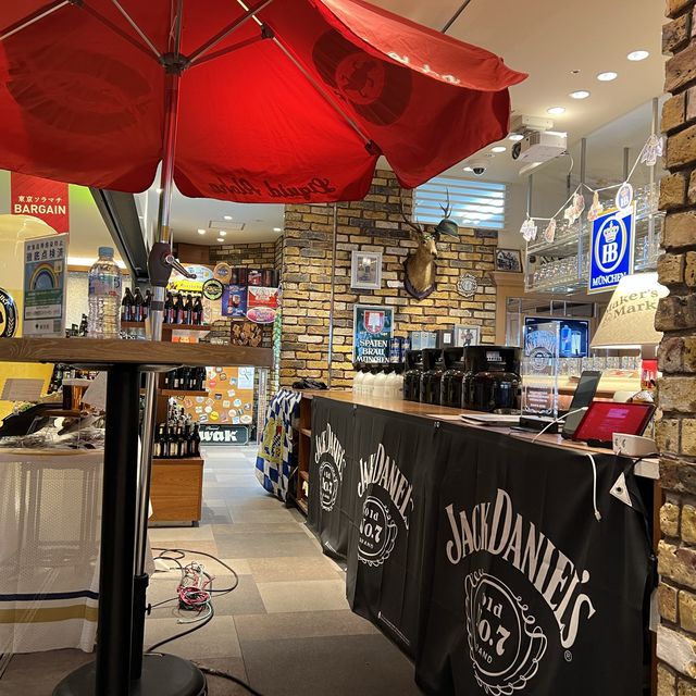 世界のビールを飲めるお店！