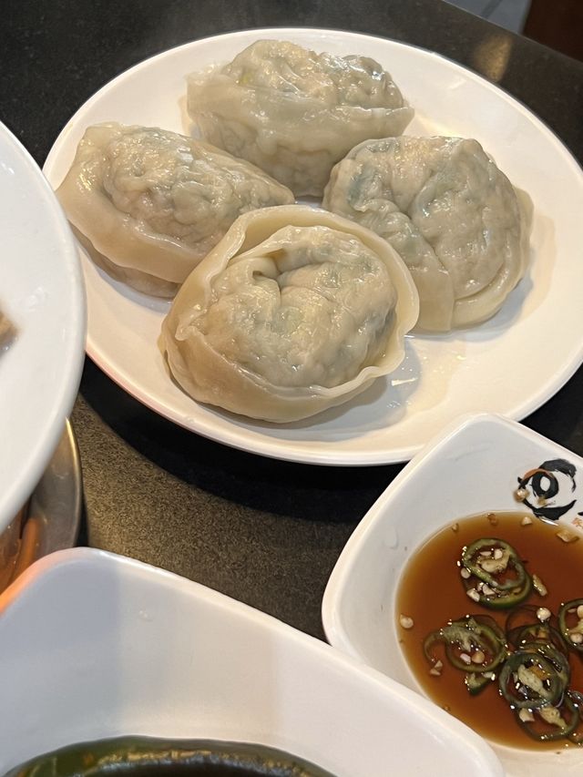 韓国/ソウル【弘大】コスパ最高！定食屋さん