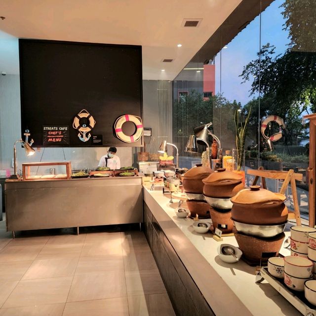 รีวิว Buffet ข้าวต้ม โรงแรม Ibis Style Bangkok รัชดา