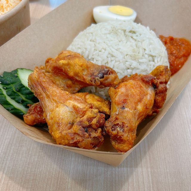 屯門人嘅寶藏🥰藏身Food Court內嘅檳城風味小食店