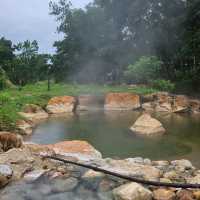 น้ำพุร้อนธรรมชาติ ปลายพู่ อ.กะปง จ.พังงา