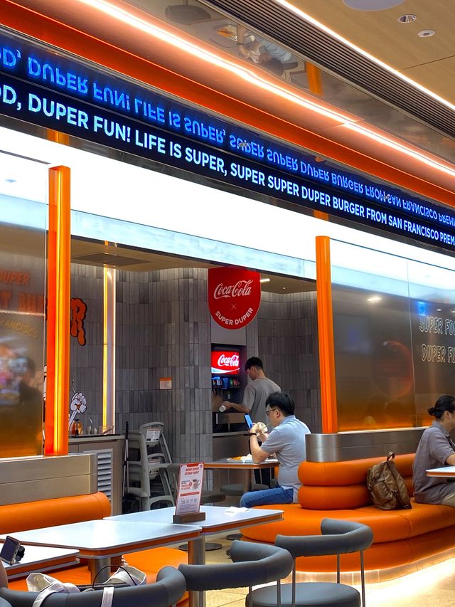 I got that Supa luv Burger, 슈퍼두퍼버거🍔