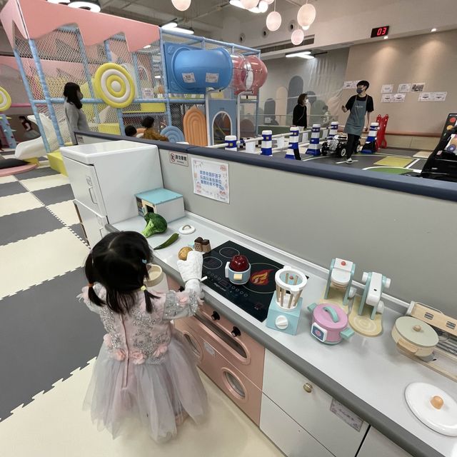 香港親子好去處｜室內篇｜親子餐廳🍲旁的playhouse💦｜