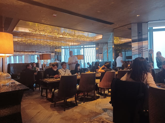 最高位置食自助餐