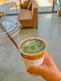 산수유 마을에 있는 아인슈페너 맛집 브런치카페 ‘렛뚜’