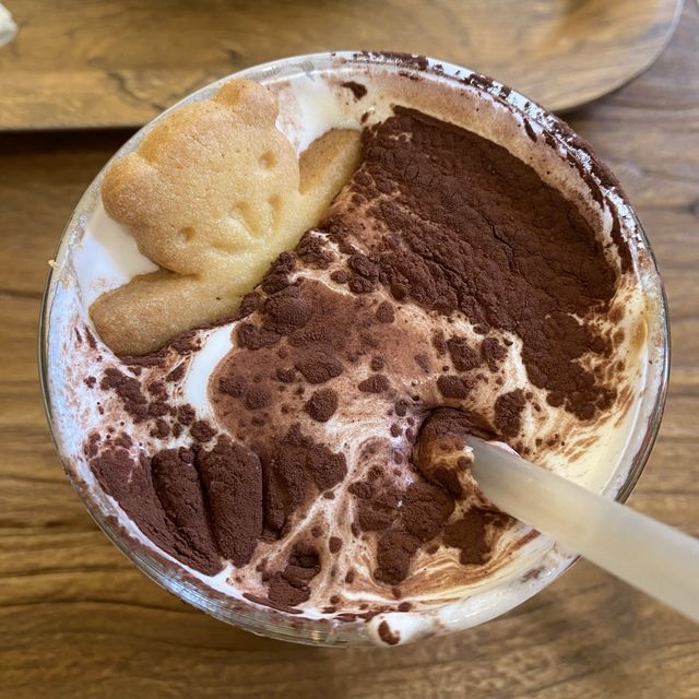 디저트가 맛있는, 귀여운 곰돌이카페 “테디스오븐” 🧸