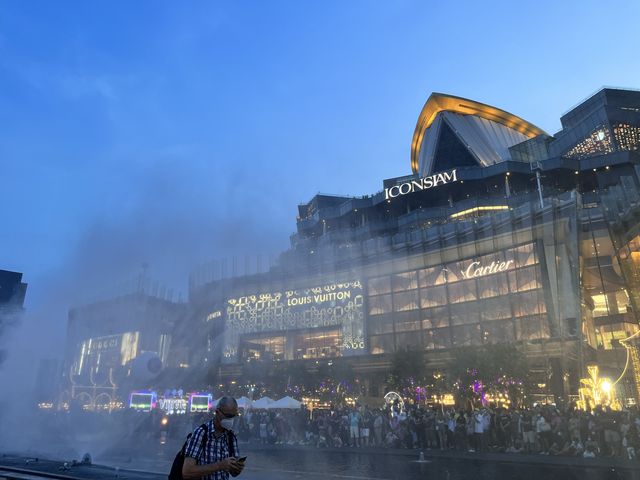 A Shopper's Paradise with Breathtaking view