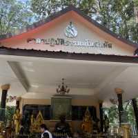 ส า ย  มู เจิม มือ 🙏@วัดเขาไม้แดง ชลบุรี