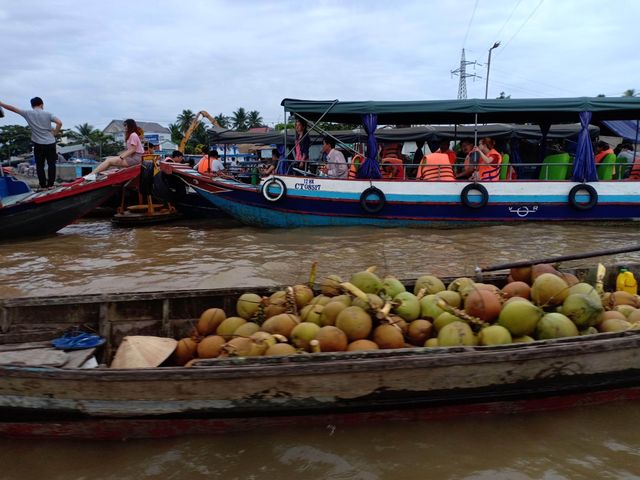 CAI RANG FLOATING MARKET - Can Tho 